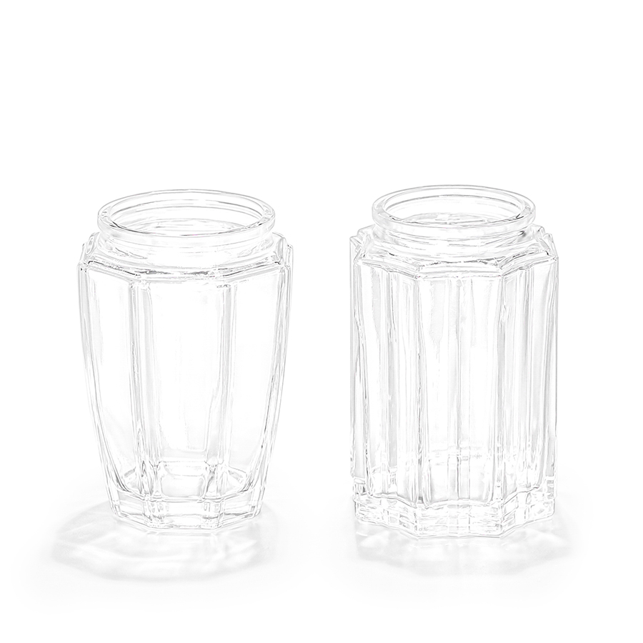 XD504 300g 340ml 85 116mm  XD505 348g 350ml 82.5 118mm